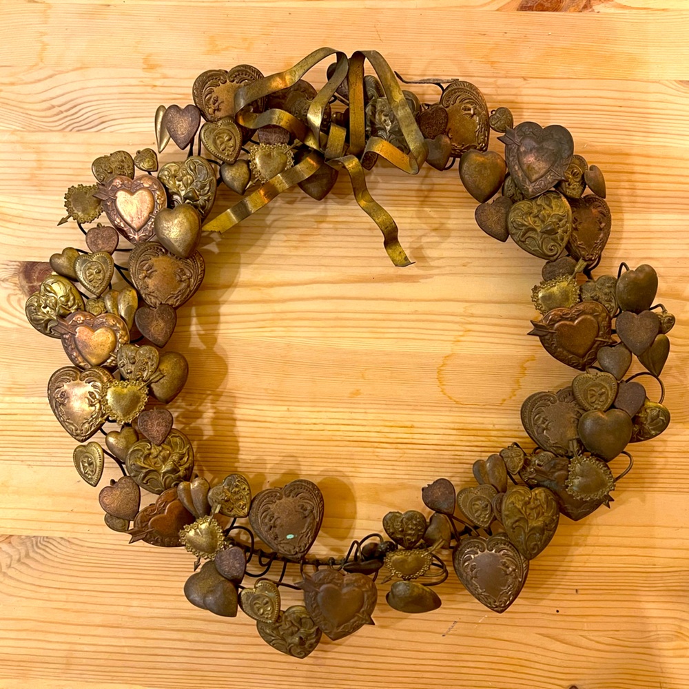 Vintage Brass Assorted Heart Wreath